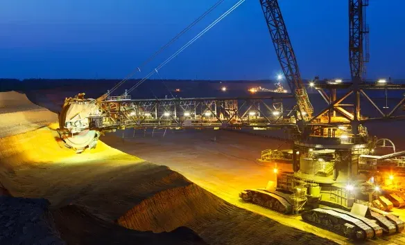 ./assets/industry/tn/mining__584_354.webp